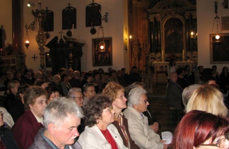 Frančiškanski Samostan Koper - blagoslov študentskega centra in središča Rotunda Frančiškanski Samostan Koper - blagoslov študentskega centra in središča Rotunda