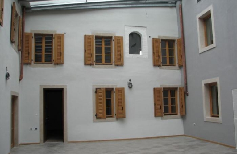 Frančiškanski Samostan Koper zaključna dela 2008 Frančiškanski Samostan Koper zaključna dela 2008