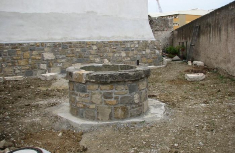 Frančiškanski Samostan Koper zaključna dela 2008 Frančiškanski Samostan Koper zaključna dela 2008